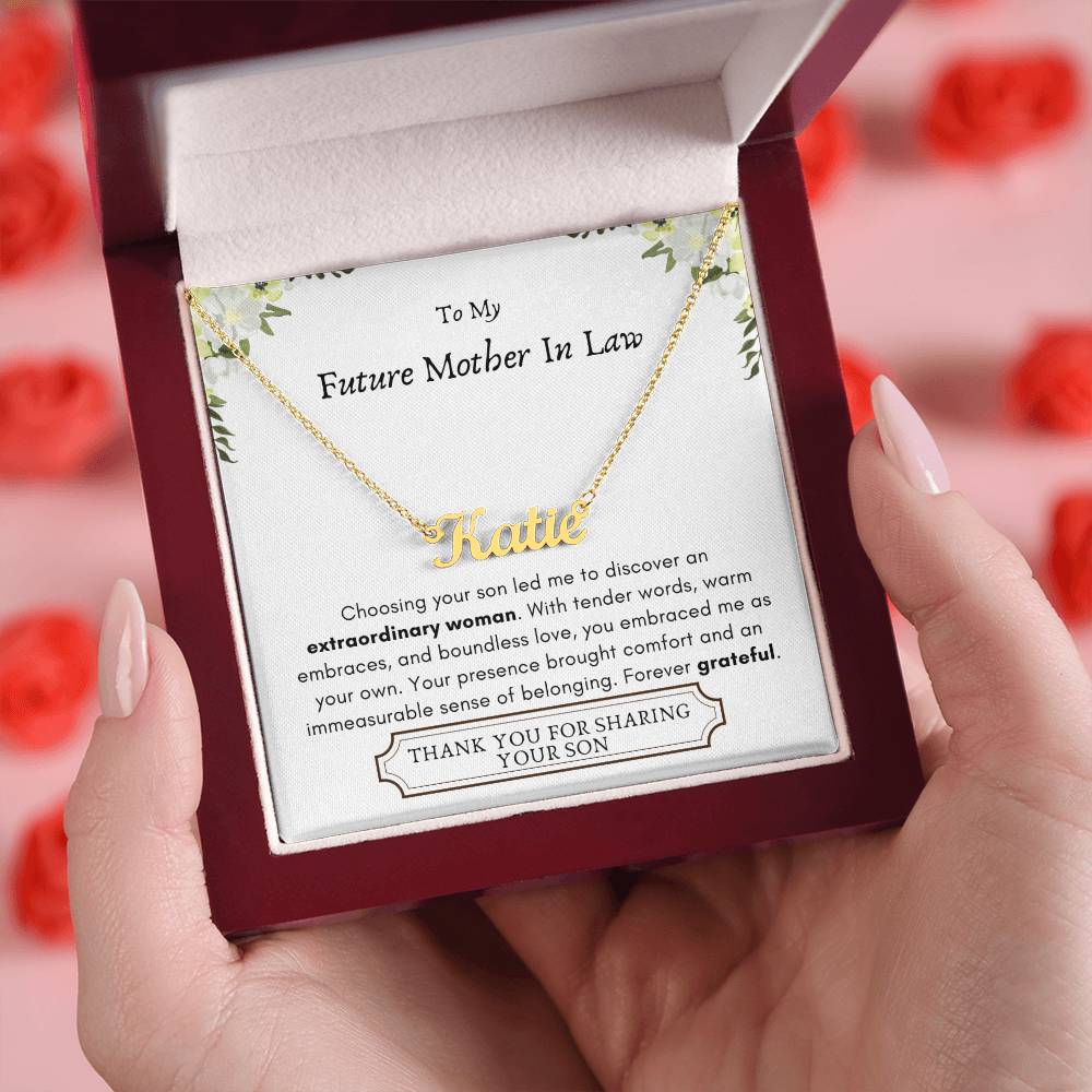 Lurve™ Future Mother In Law - Extraordinary Woman, Grateful Personalized Name Necklace