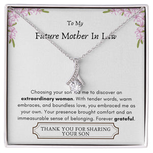 Lurve™ Future Mother In Law - Extraordinary Woman, Grateful Alluring Beauty Necklace