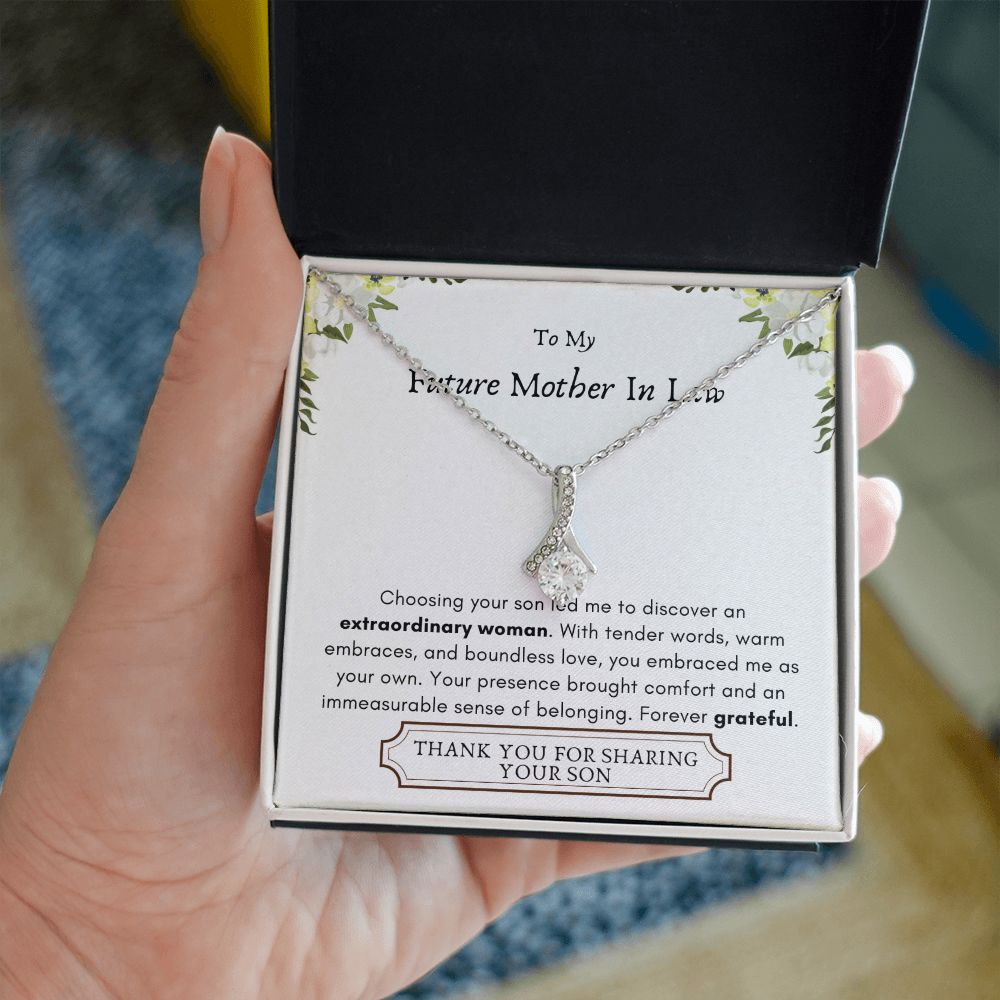 Lurve™ Future Mother In Law - Extraordinary Woman, Grateful Alluring Beauty Necklace