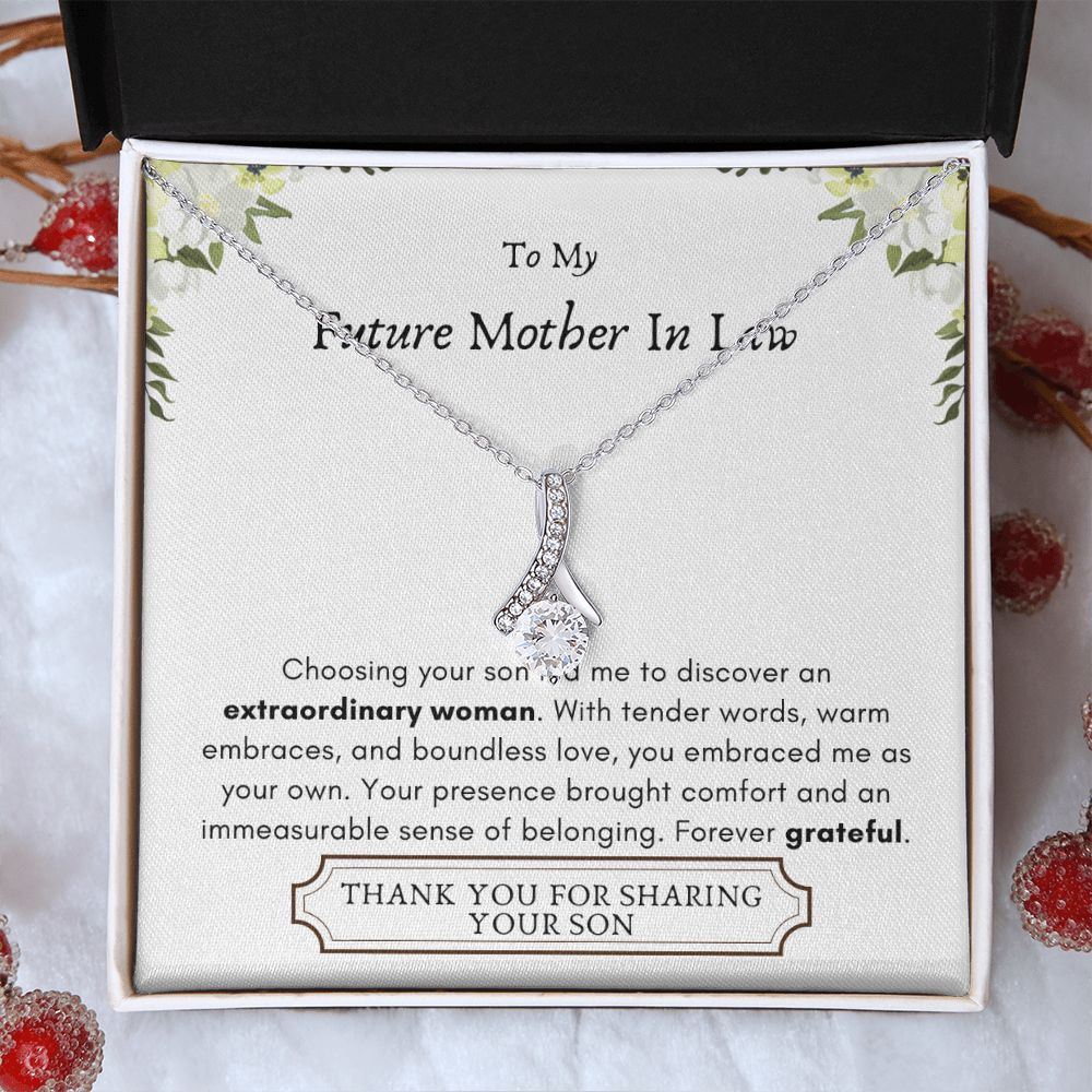 Lurve™ Future Mother In Law - Extraordinary Woman, Grateful Alluring Beauty Necklace