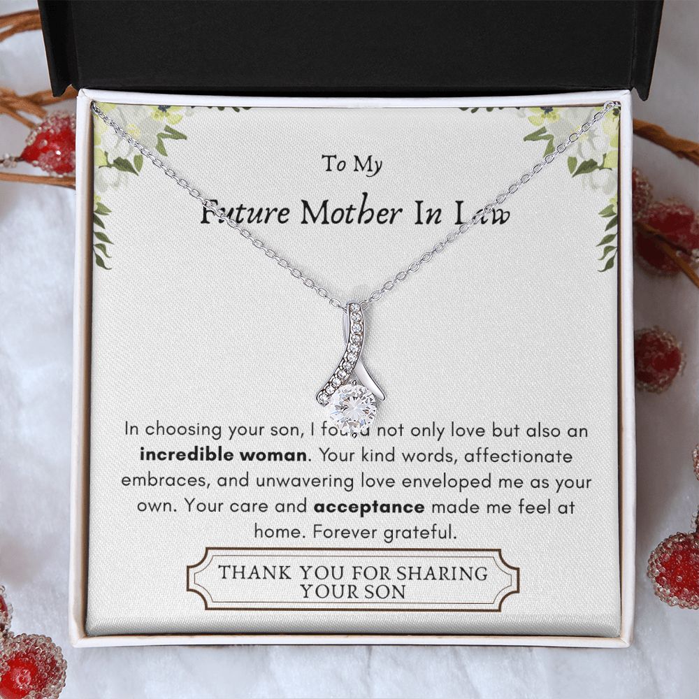 Lurve™ Future Mother In Law - Incredible Woman, Acceptance Alluring Beauty Necklace