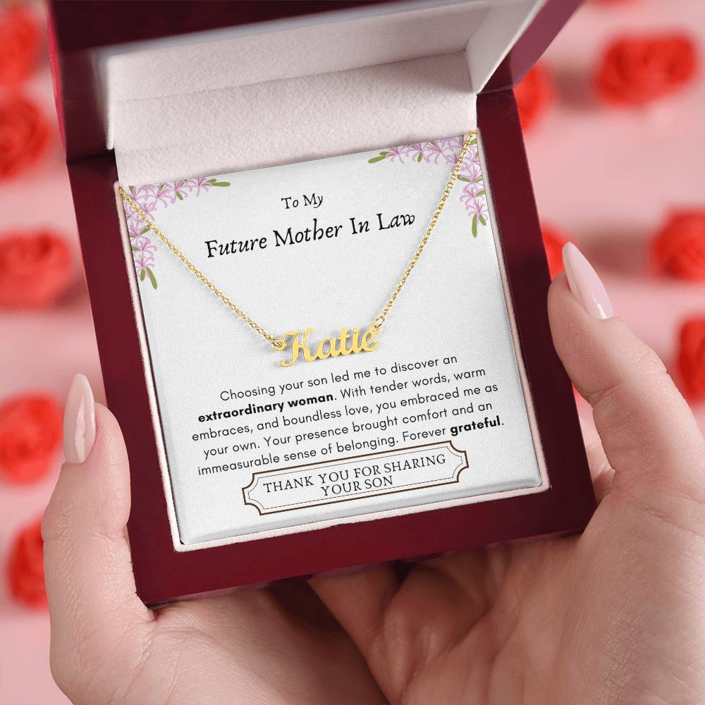 Lurve™ Future Mother In Law - Extraordinary Woman, Grateful Personalized Name Necklace