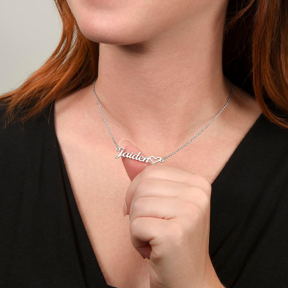 Lurve™ Mother In Law - Extraordinary Woman, Grateful Heart Name Necklace
