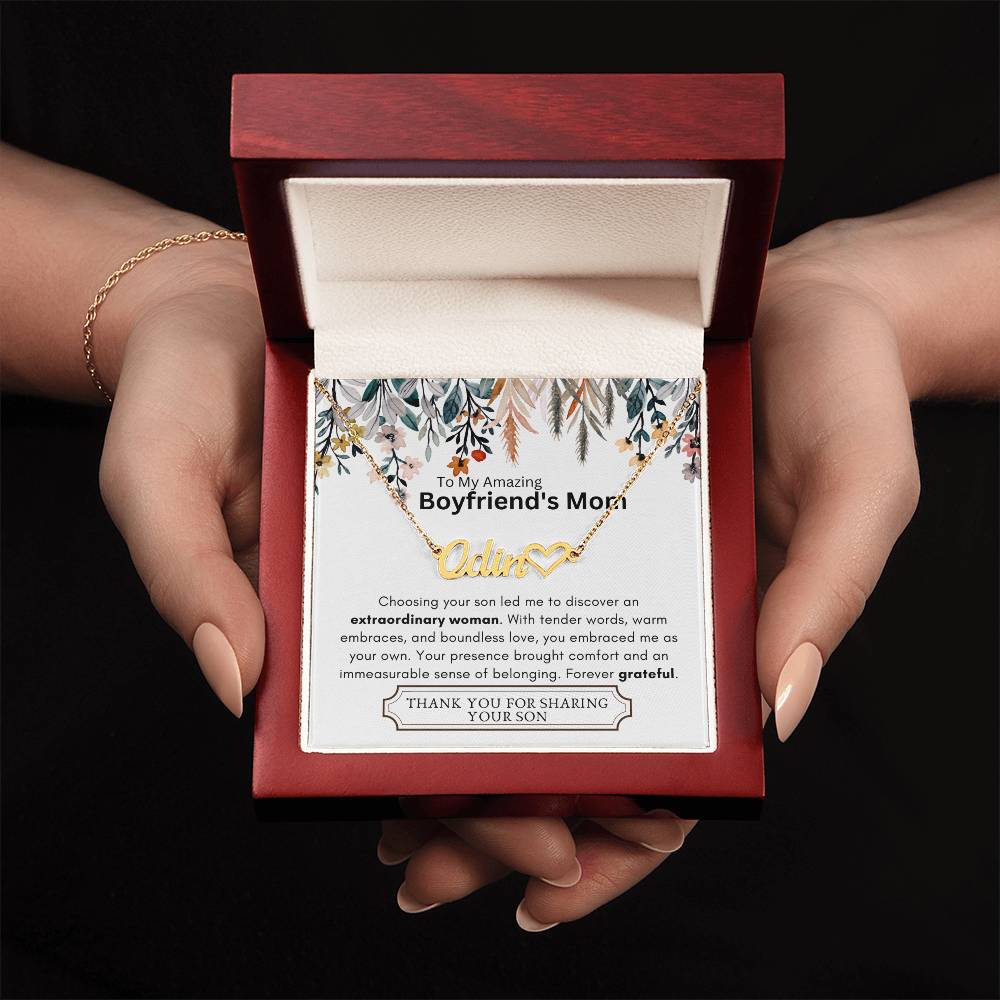 Lurve™ Boyfriend's Mom - Extraordinary Woman, Grateful Heart Name Necklace