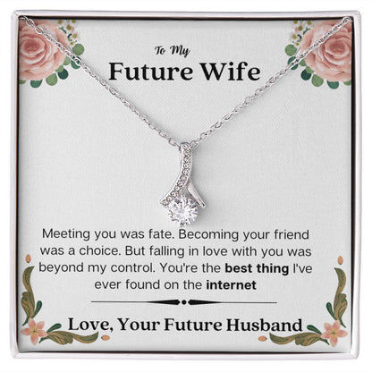 Lurve™ Future Wife - Best Thing, Internet Alluring Beauty Necklace