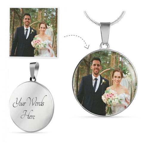 Lurve™ Wedding Couple Round Necklace